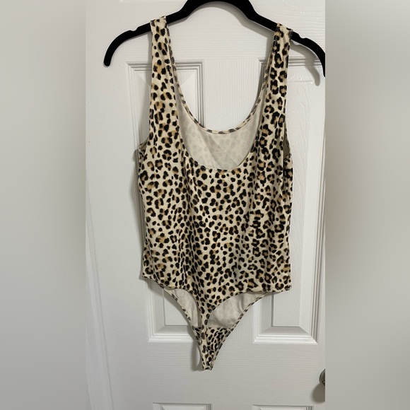 WILFRED LEILA CHEETAH BODYSUIT - Picture 6 of 7